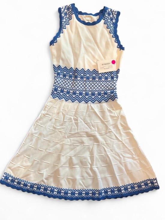 Shoshanna Dresses & Skirts - White and blue Shoshanna dress with a floral pattern dress